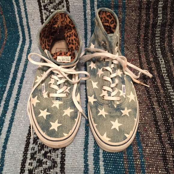 High-top starry Vans