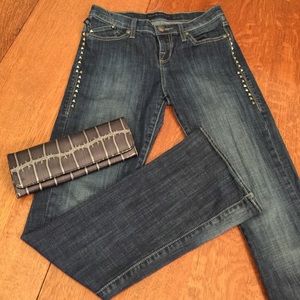 Rock and republic Kasandra studded jeans 4 M 💙