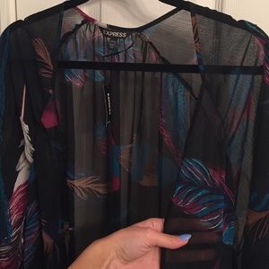 Express feather pattern kimono cover