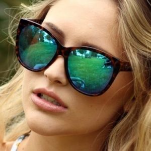 Quay About last night sunglasses