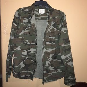 Light weight camo jacket
