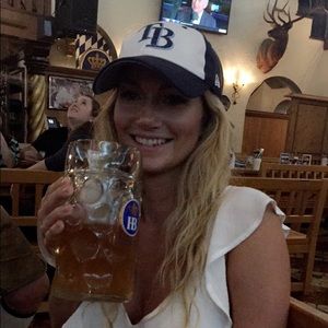 Meet your Posher, Kaitlin