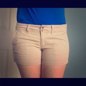 American Eagle khaki shorts
