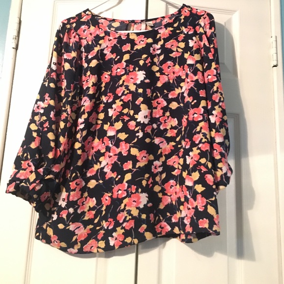 Lauren Conrad floral blouse - Picture 1 of 2