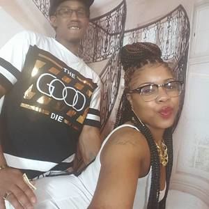 Meet your Posher, Johnnelle