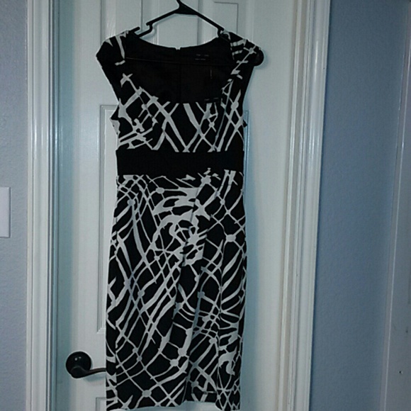 Max & Cleo sheath dress