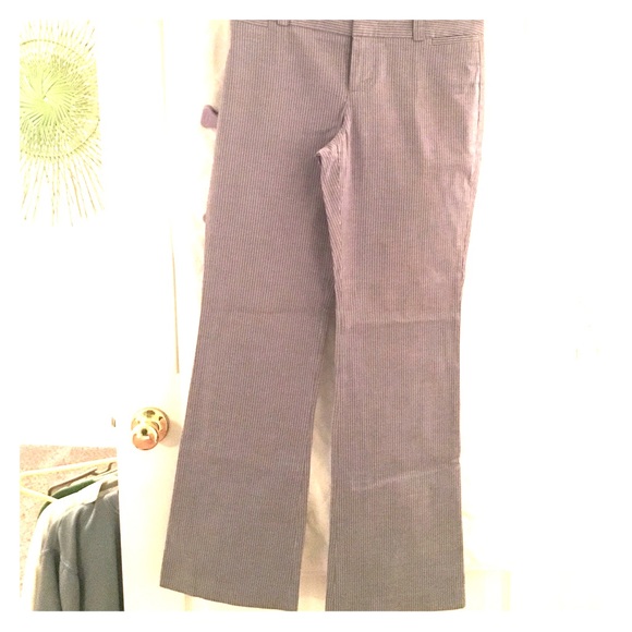 BANANA REPUBLIC SIZE FOUR DRESS PANTS