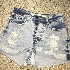 Brandy Melville denim shorts