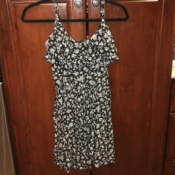 Floral black and white dress