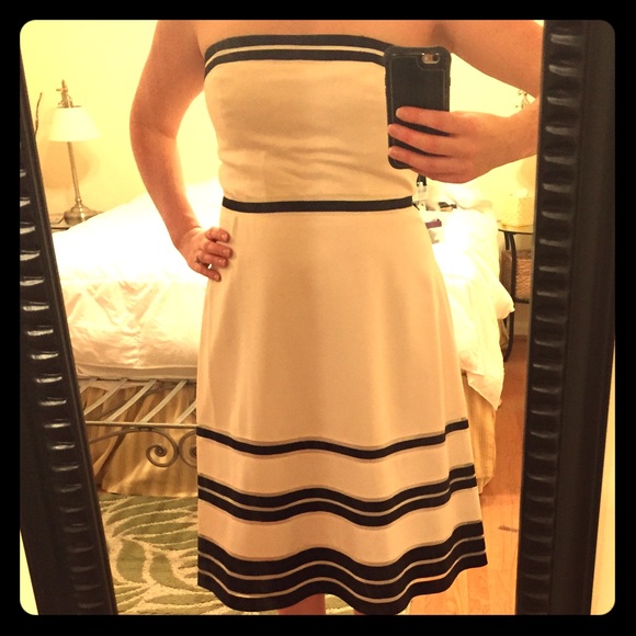 Ann Taylor White and Black Strapless Dress