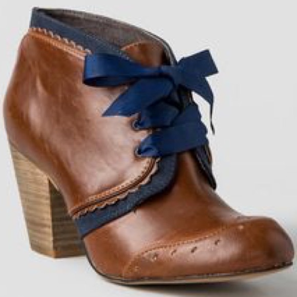 💙All Sweetness and Delightful Bootie-Modcloth💙