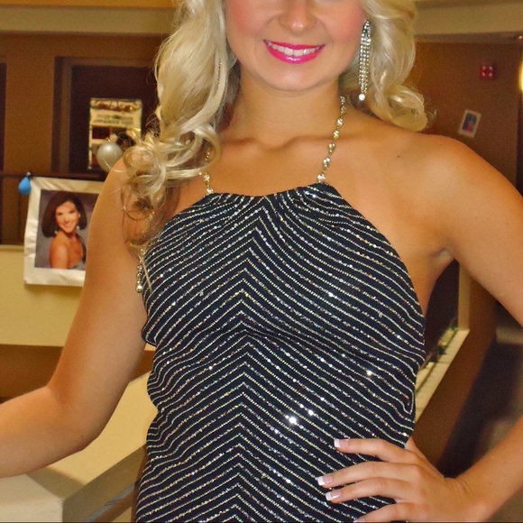 Interview, Tailored 2 piece dress - Picture 2 of 4