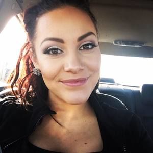 Meet your Posher, Mackenzie