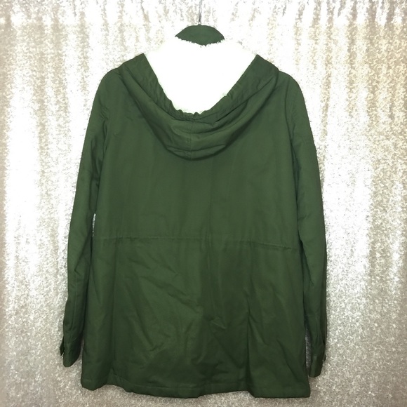 ❌SOLD❌Army Green Jacket - Picture 2 of 4