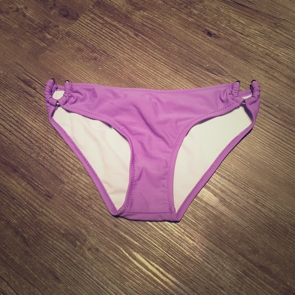 New purple bikini bottoms size small