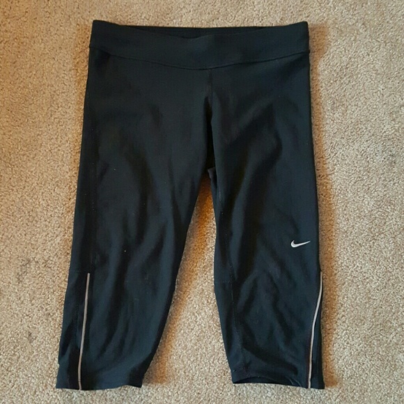 Nike Dri Fit Cropped Leggings