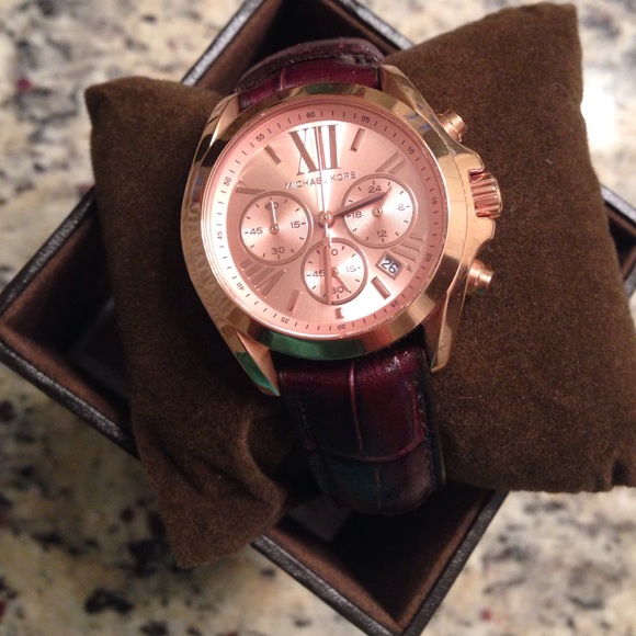 Rose Gold dark brown watch