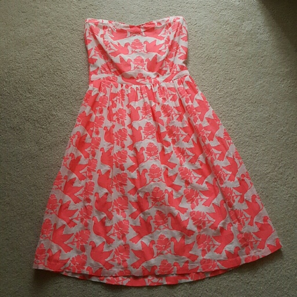 Old Navy Dresses & Skirts - Strapless dress