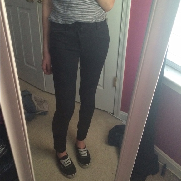 Bullhead high waisted black jeans