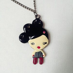 🆑🆕Cute Asian Girl Pendant Long Necklace