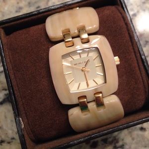 Michael Kors nude gold watch