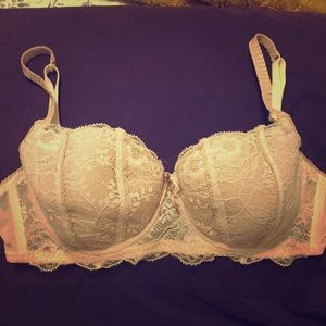 Beautiful Apt 9 nude lacey demi bra