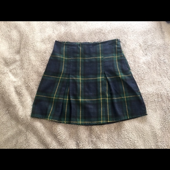 Brandy Melville plaid  skirt