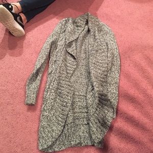 Grey knit open sweater