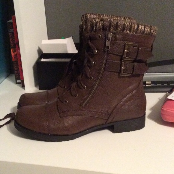 Shoe Dazzle Shoes - Brown boots