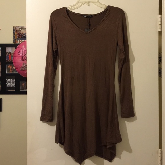 Brown dress