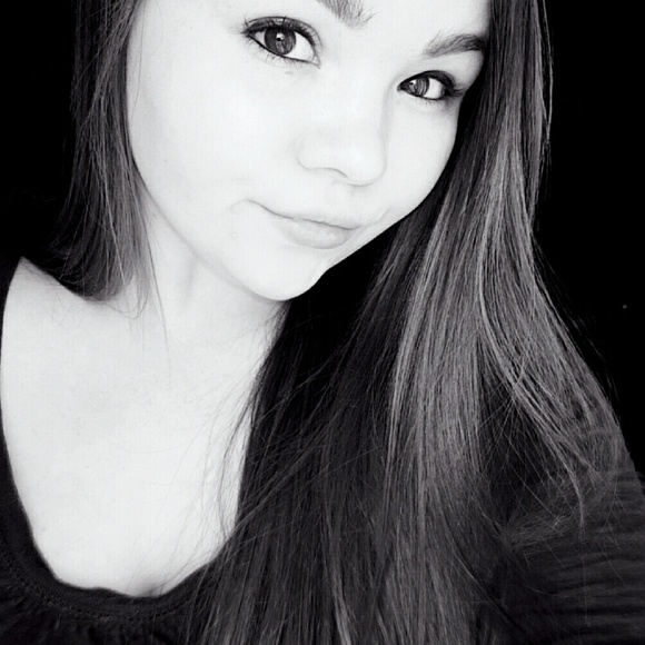 Meet your Posher, Serenity - Picture 1 of 1