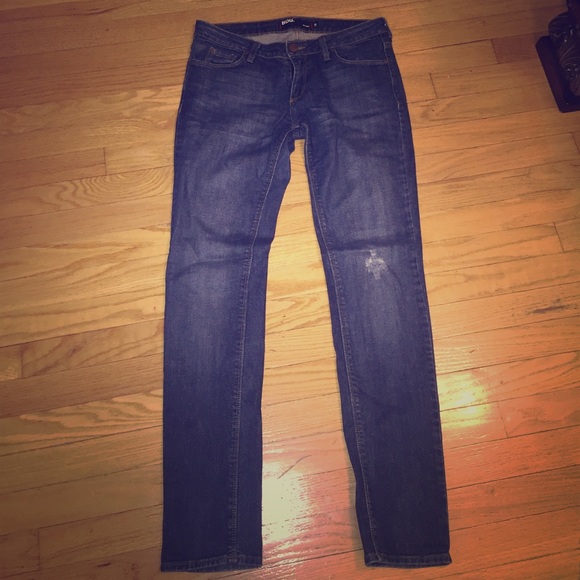 Skinny denim jeans