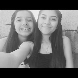 Meet your Posher, Vanessa