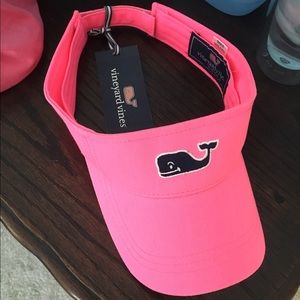 Vineyard vines visor