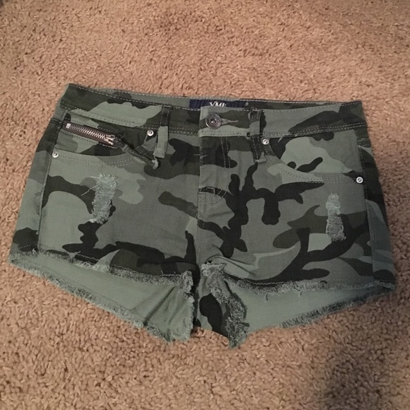 Camo Jean shorts
