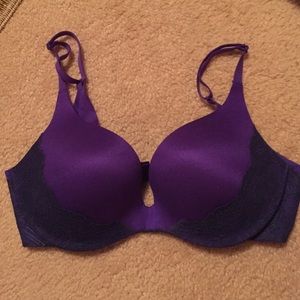 Indigo Victoria's Secret Incredible Bra - 34D