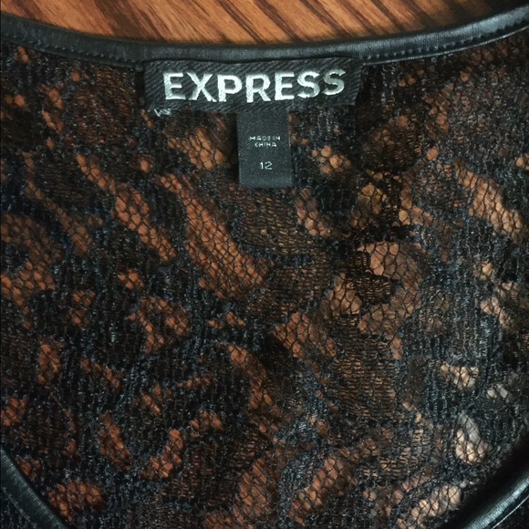 Dress - Picture 2 of 4