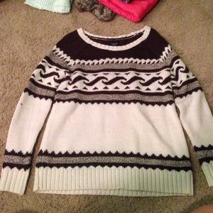 worn twice, American eagle sweater