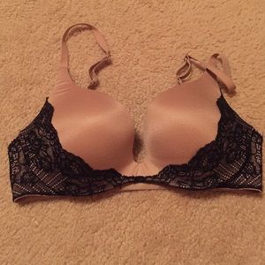 Nude/Black Victoria's Secret Incredible Bra - 34D