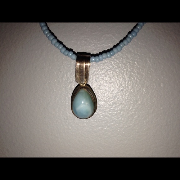 Blue necklace - Picture 2 of 2