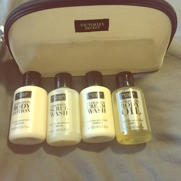 Victoria Secret Wash, Lotion & Oil!
