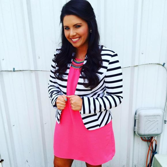 Meet your Posher, Aniston nicole - Picture 1 of 1