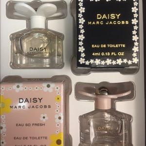 Marc Jacobs Daisy perfume