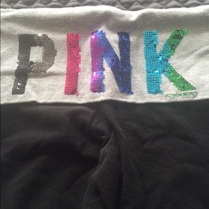 VS sequined Yoga pants Sz M only worn a few times!