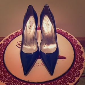 Guess "Carrie" Blue Patent Leather Pump-Size 7