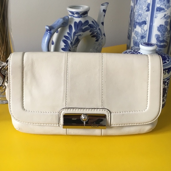 Coach Kristin Leather Large Wristlet Clutch