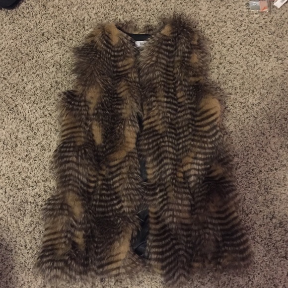 Never been worn fur vest by BSABLE at revolve - Picture 1 of 2