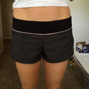 Lulu lemon running shorts