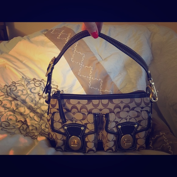 Coach Signature Legacy Satchel F12869