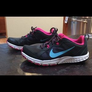 Dark Gray w/ Pink/Blue Accent Nike's (size 10)